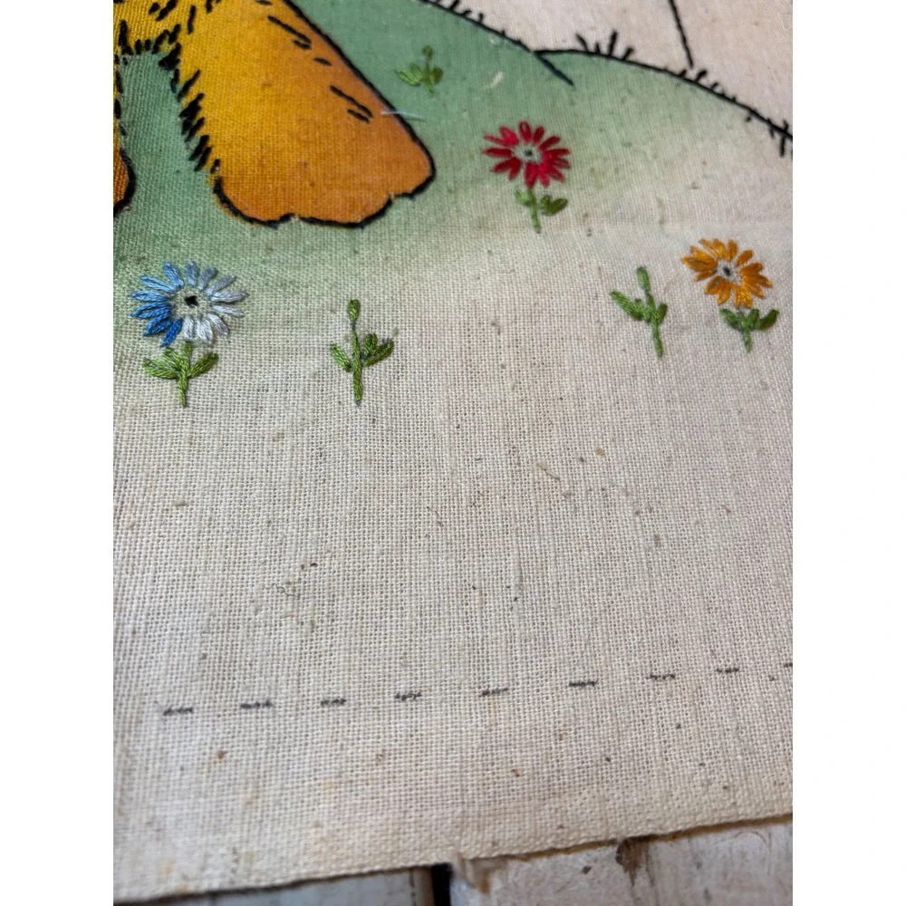 Vintage Embroidered Kitten Linen Unfinished Pillow Needs Batting and Closure‎